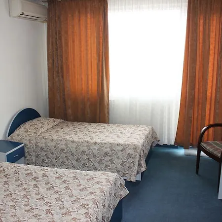 Rodopi Hotel 3*
