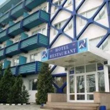 Otel Rodopi 3*